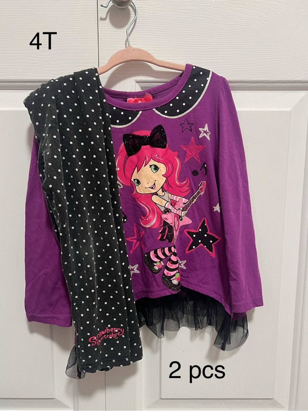 Strawberry shortcake Long-Sleeve Tee and Black Polka Dot Leggings Set - 4T
